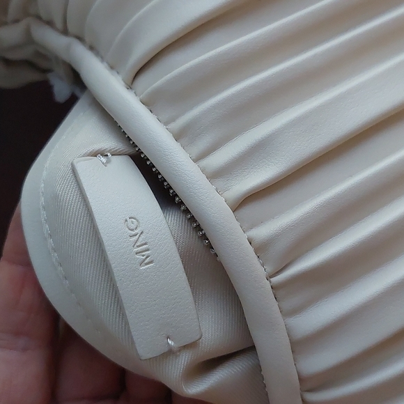 Mango pleated bag - Picture 9 of 14